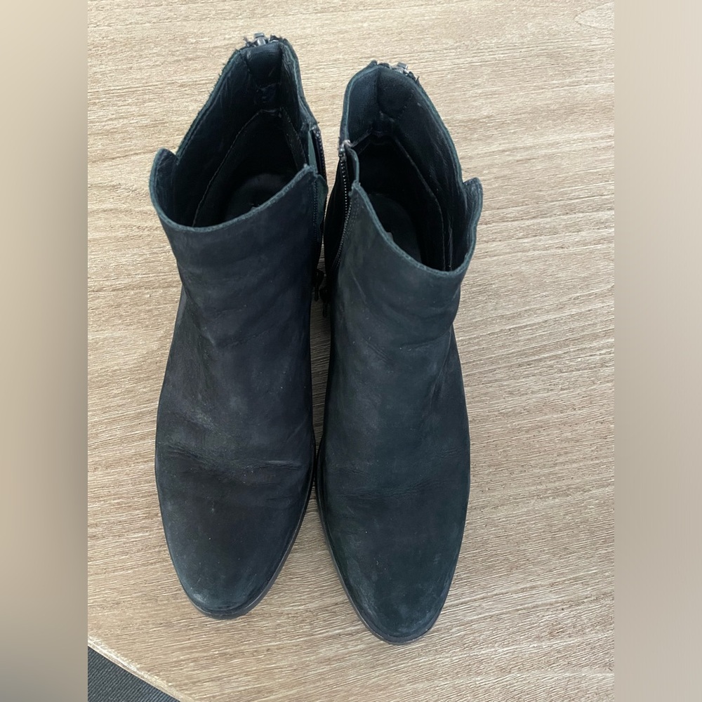 Steve Madden low boots